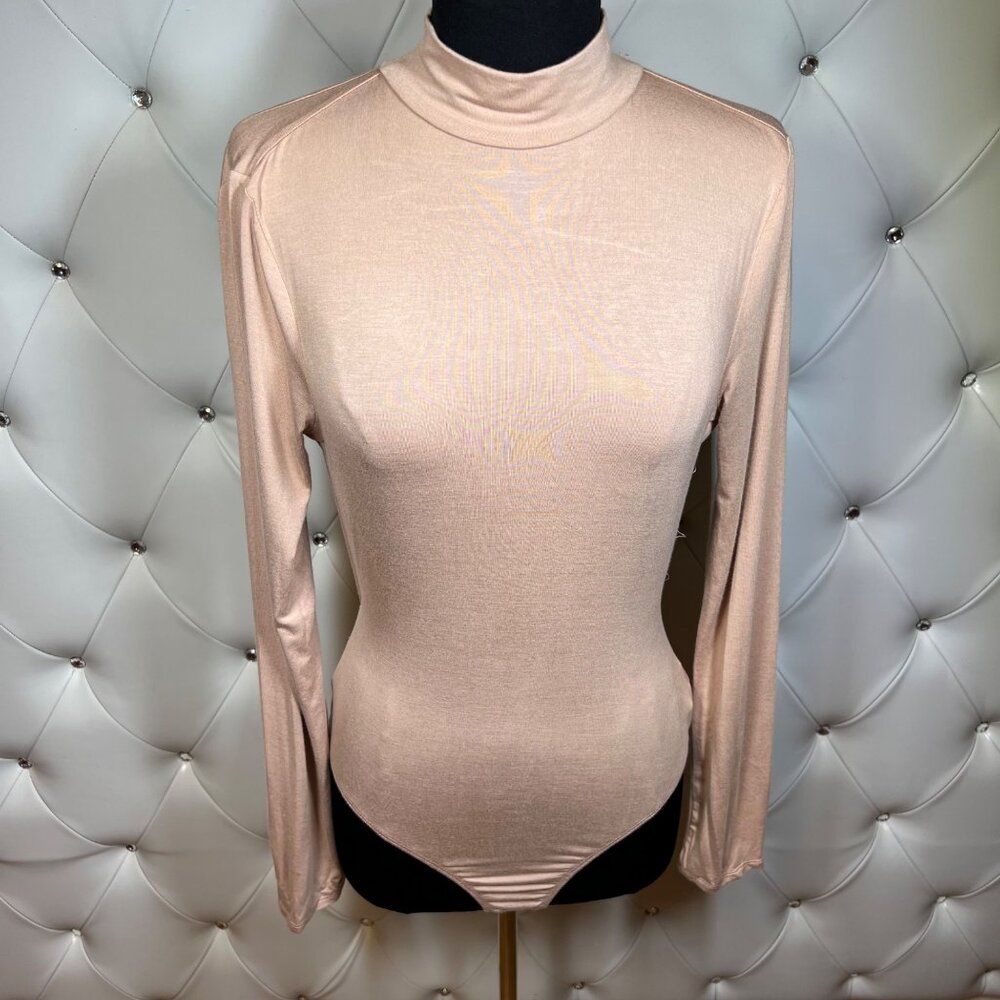 Forever 21 Elegant Cream Long Sleeve Women's Top Size L